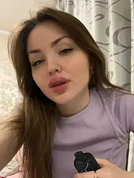 Lora Rosee online show from March 2025 07:14:01 PM