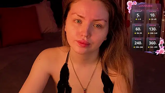 Lora Rosee online show from June 2026 02:32:02 PM