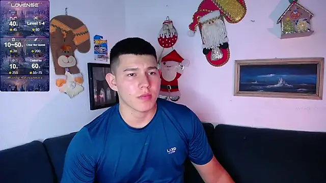 Snapshot of JamesCr_ chatting on December 2025 12:27:02 AM JamesCr online show from December 2025 12:27:02 AM