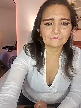 Snapshot of Alexaamoon_ chatting on February 2025 06:46:01 PM Alexaamoon online show from February 2025 06:46:01 PM