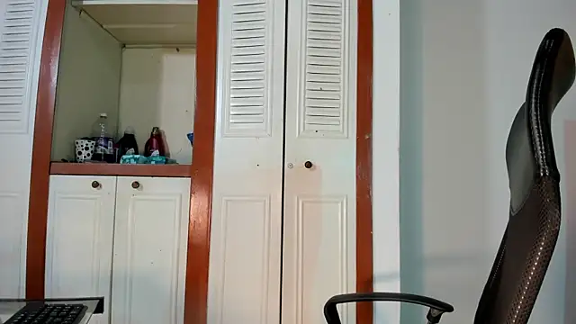 Violetta 0 online show from October 2025 01:21:02 PM