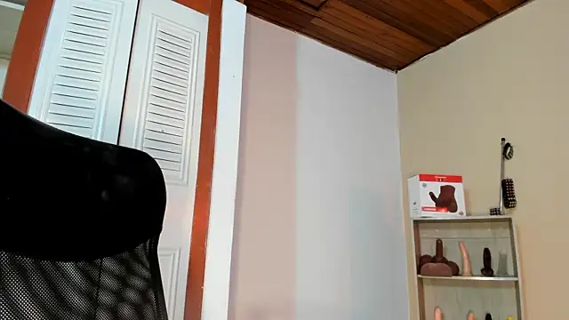 Violetta 0 online show from October 2025 01:07:01 PM