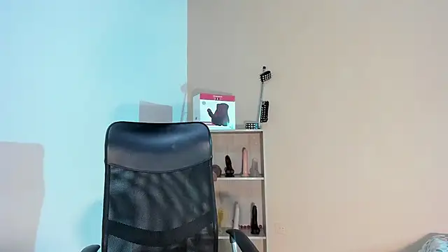 Violetta 0 online show from November 2025 01:44:01 PM