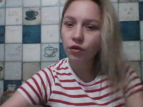 Anna wey online show from December 2025 07:01:02 PM