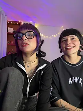 Snapshot of mavimist__ chatting on March 2026 10:38:02 PM mavimist online show from March 2026 10:38:02 PM