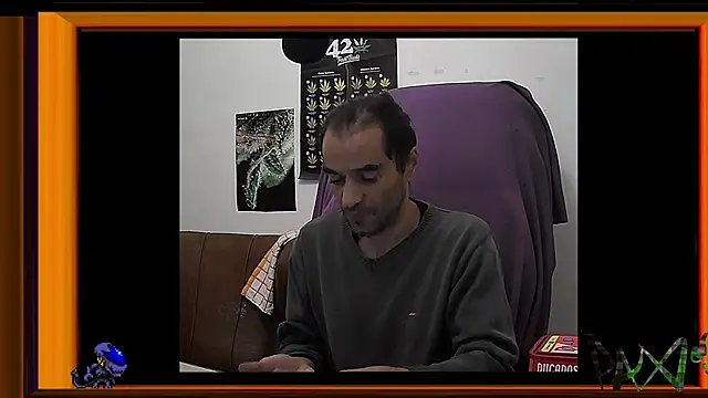 ReyDeBotones online show from November 2025 12:44:01 AM