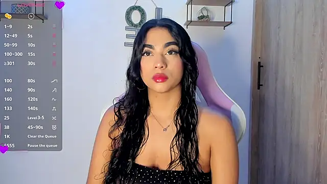 Bella ricci  online show from October 2025 03:09:02 PM