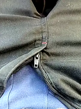 Dam70 online show from September 2025 10:26:01 AM