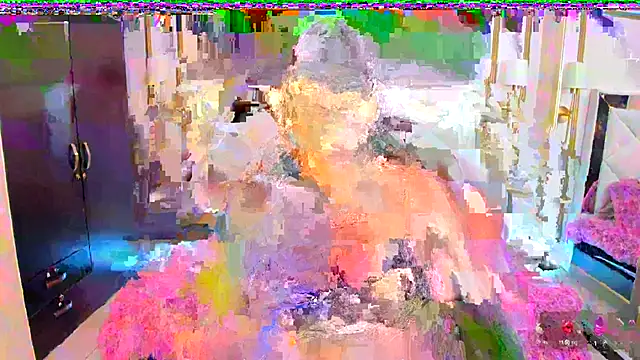 victoria  Smith online show from October 2025 01:10:02 PM