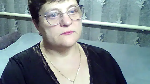 Snapshot of ElzaJewel chatting on February 2026 12:51:02 AM ElzaJewel online show from February 2026 12:51:02 AM