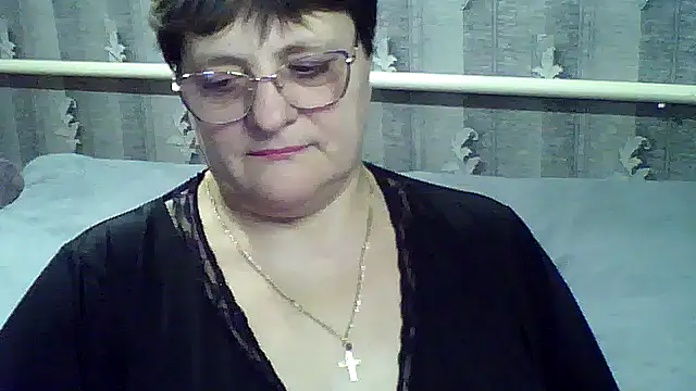 Snapshot of ElzaJewel chatting on February 2026 09:46:01 PM ElzaJewel online show from February 2026 09:46:01 PM