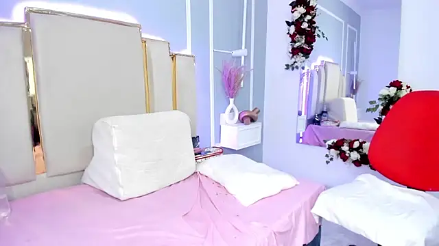 emmysandoval online show from March 2025 04:07:02 PM