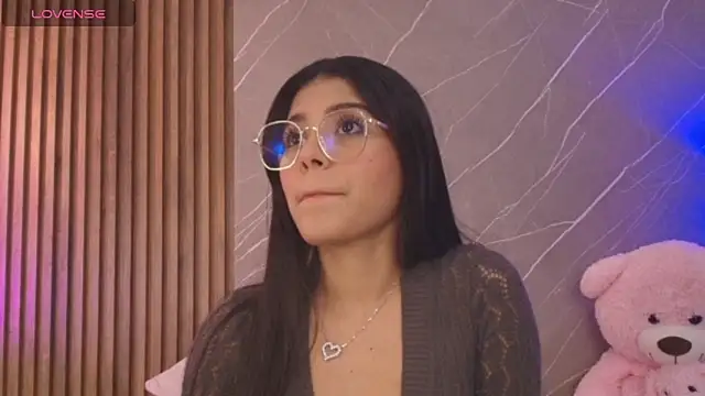 ariana jhonson1 online show from March 2026 12:31:01 PM