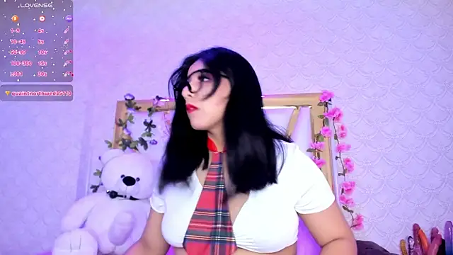 Snapshot of BeccaMathew chatting on November 2025 01:27:01 AM BeccaMathew online show from November 2025 01:27:01 AM