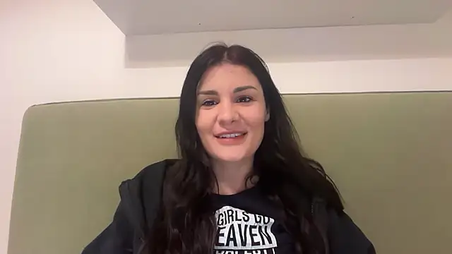 Snapshot of Petitecookie chatting on March 2026 08:27:02 PM Petitecookie online show from March 2026 08:27:02 PM