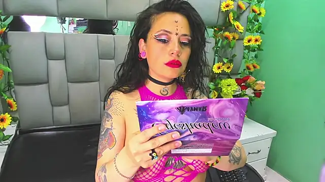 Fenix Lilith online show from September 2025 12:16:01 PM