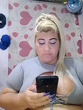 BonniAdams online show from September 2025 05:02:01 PM