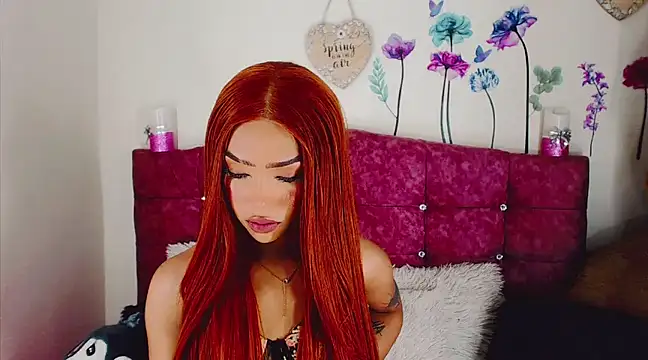 Snapshot of Khloe_Leal chatting on February 2025 03:04:01 AM Khloe Leal online show from February 2025 03:04:01 AM