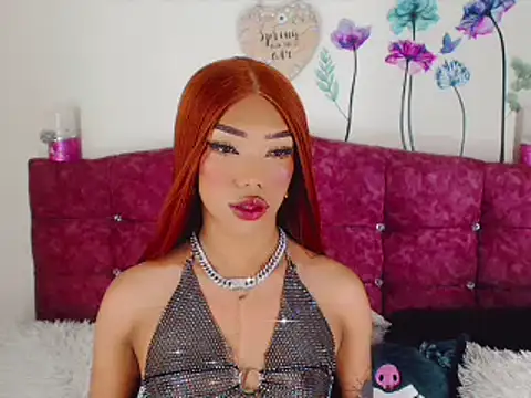 Snapshot of Khloe_Leal chatting on February 2025 09:58:02 PM Khloe Leal online show from February 2025 09:58:02 PM