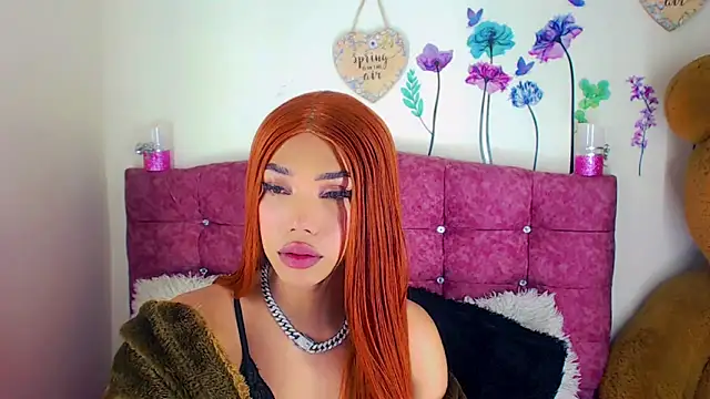 Snapshot of Khloe_Leal chatting on March 2025 11:38:01 AM Khloe Leal online show from March 2025 11:38:01 AM