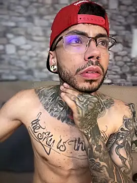 Walker Thomas1 online show from March 2025 11:16:02 PM