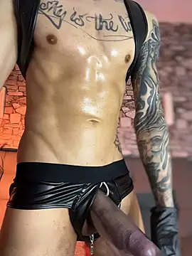 Snapshot of Walker_Thomas1 chatting on March 2026 10:35:01 PM Walker Thomas1 online show from March 2026 10:35:01 PM