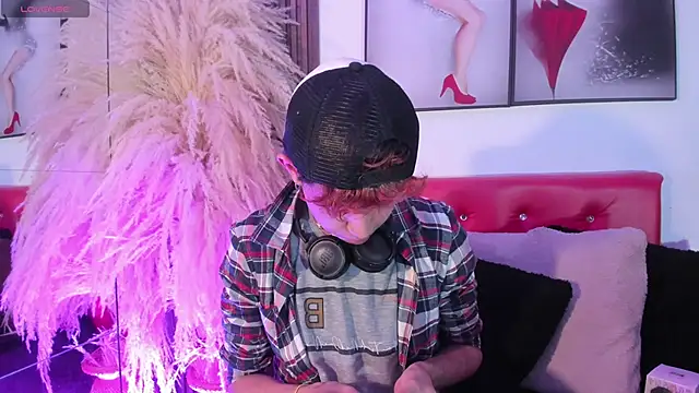 Allen Starck online show from October 2025 03:30:01 AM