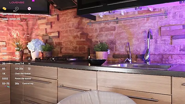 Agatha Mott online show from March 2025 02:32:01 PM