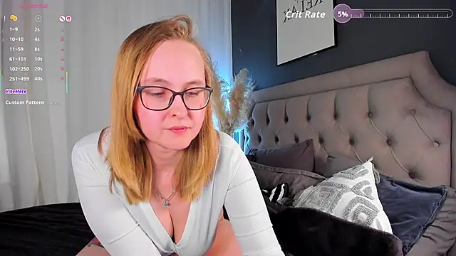 Snapshot of Agatha_Mott chatting on April 2026 03:58:01 PM Agatha Mott online show from April 2026 03:58:01 PM