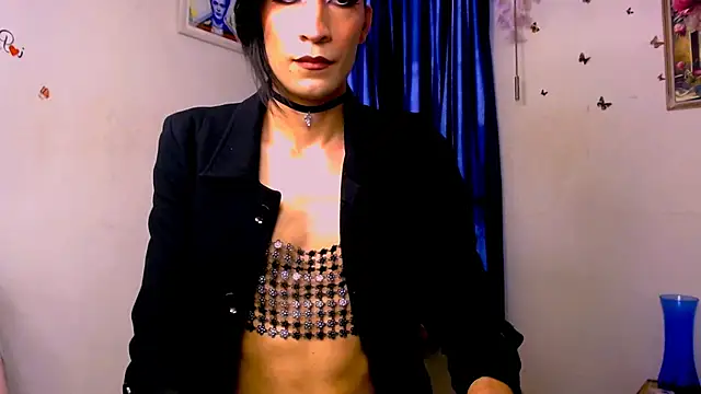 Snapshot of NovaNyx11 chatting on February 2025 10:25:01 PM NovaNyx11 online show from February 2025 10:25:01 PM