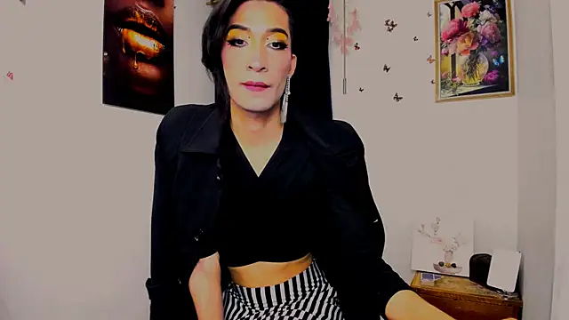 Snapshot of NovaNyx11 chatting on February 2025 01:44:02 AM NovaNyx11 online show from February 2025 01:44:02 AM