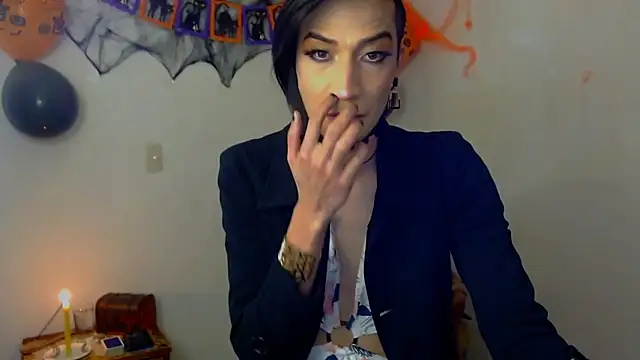 Snapshot of NovaNyx11 chatting on October 2025 09:02:01 PM NovaNyx11 online show from October 2025 09:02:01 PM