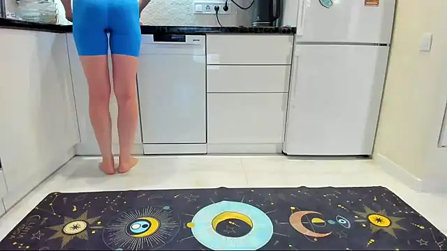 Snapshot of Katya_yoga chatting on September 2025 04:28:02 AM Katya yoga online show from September 2025 04:28:02 AM