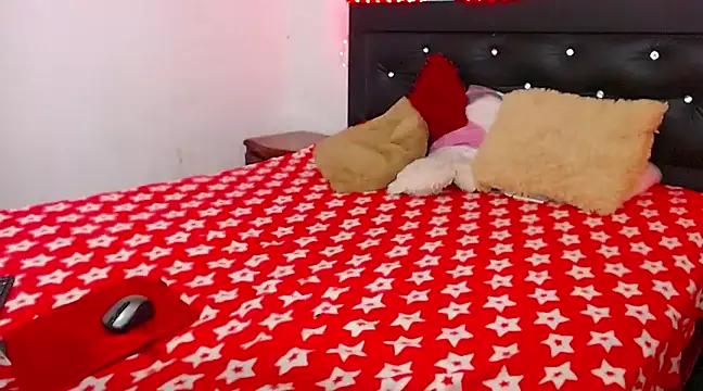 Snapshot of Catalinehot_latin chatting on February 2025 01:12:02 AM Catalinehot latin online show from February 2025 01:12:02 AM