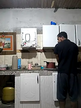 Snapshot of Renato571 chatting on October 2025 10:38:01 AM Renato571 online show from October 2025 10:38:01 AM