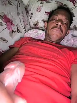 Snapshot of Renato571 chatting on November 2025 12:54:02 AM Renato571 online show from November 2025 12:54:02 AM