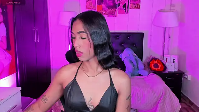 Snapshot of Alissemasiel chatting on March 2026 08:37:01 PM Alissemasiel online show from March 2026 08:37:01 PM