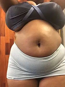 Snapshot of servingBigTitis chatting on February 2025 11:34:02 AM servingBigTitis online show from February 2025 11:34:02 AM