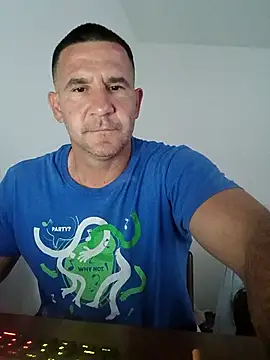 Mister1985 online show from October 2025 05:29:02 AM