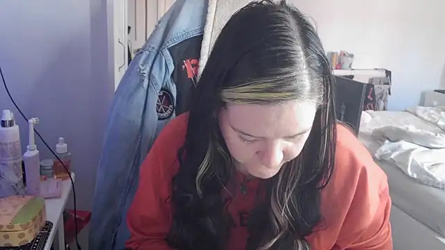 Snapshot of AureliaXOX chatting on September 2025 10:05:01 AM AureliaXOX online show from September 2025 10:05:01 AM