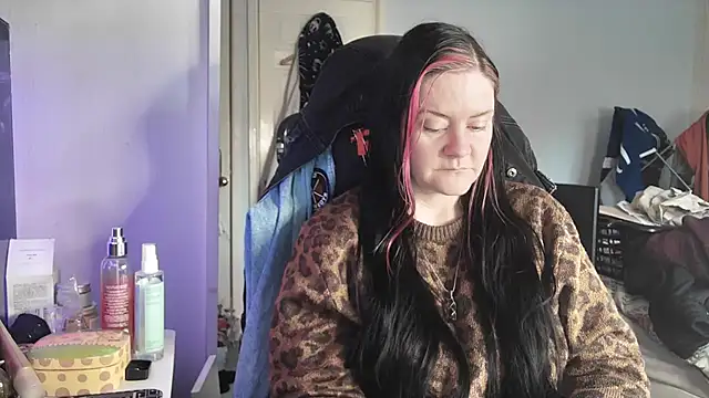 Snapshot of AureliaXOX chatting on November 2025 02:11:01 PM AureliaXOX online show from November 2025 02:11:01 PM