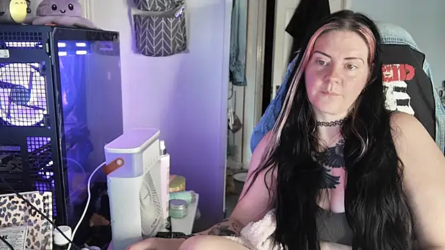 AureliaXOX online show from July 2026 09:33:01 AM