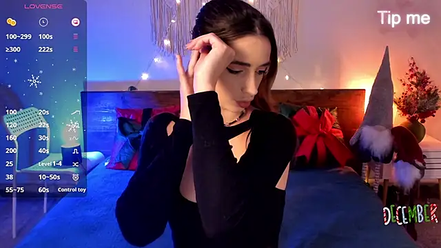 Maria Moonlight online show from December 2025 03:09:02 PM