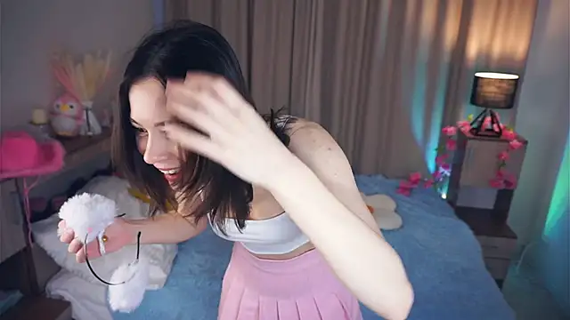 Snapshot of EleneBrach chatting on February 2025 05:52:01 AM EleneBrach online show from February 2025 05:52:01 AM