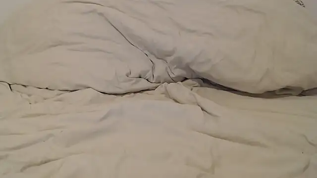 Snapshot of je-laime chatting on November 2025 06:18:02 PM je-laime online show from November 2025 06:18:02 PM