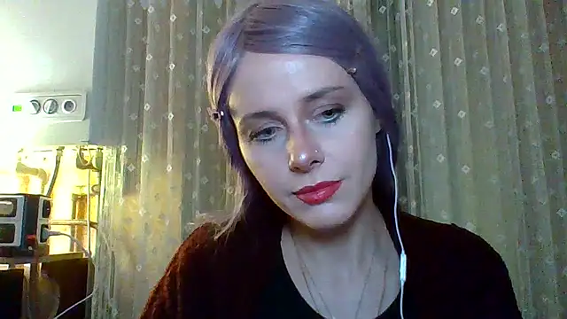LuminousLady online show from March 2025 06:18:01 PM