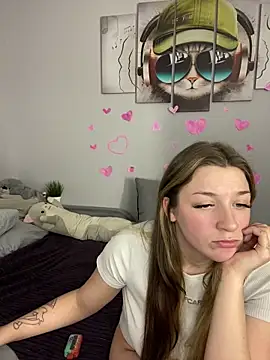 MollyMi0 online show from February 2025 11:46:02 PM