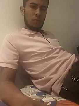 Snapshot of baby-buu chatting on February 2025 02:58:02 AM baby-buu online show from February 2025 02:58:02 AM