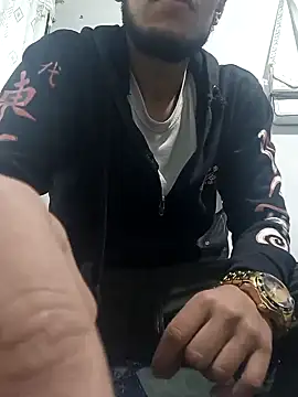 Snapshot of baby-buu chatting on February 2025 04:54:02 AM baby-buu online show from February 2025 04:54:02 AM