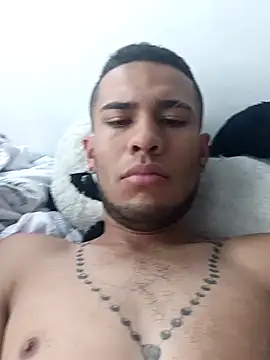 Snapshot of baby-buu chatting on February 2025 03:36:02 PM baby-buu online show from February 2025 03:36:02 PM